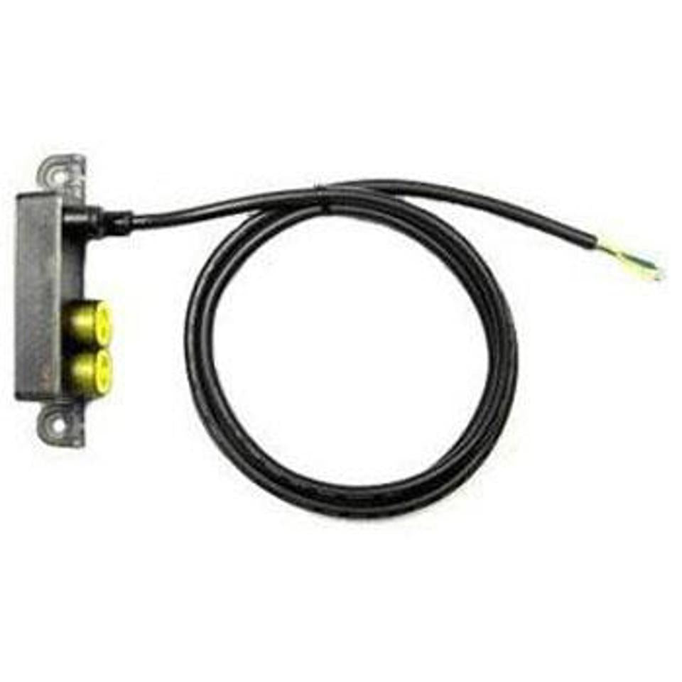 Simrad - AA010150 - AT40 SIMNET TO NMEA 0183 CONVERTER